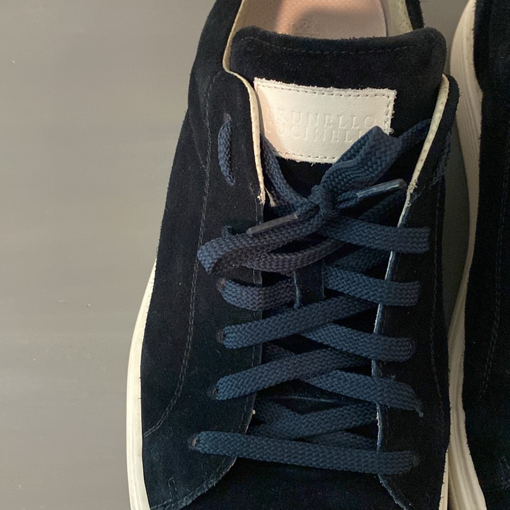Brunello Cucinelli Navy Suede Sneakers with Cream Trim - Picture 5 of 8